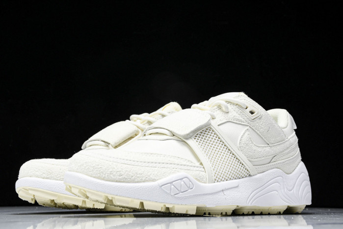 Nike Zoom Field Jaxx SP Travis Scott HQ3061-100