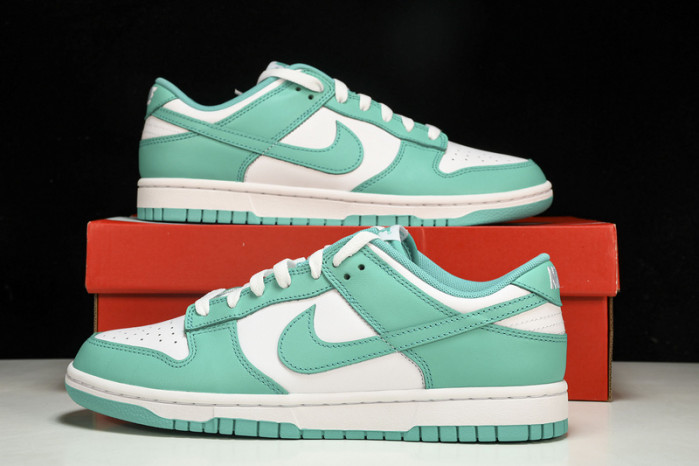 nike dunk low clear jade dv0833-101