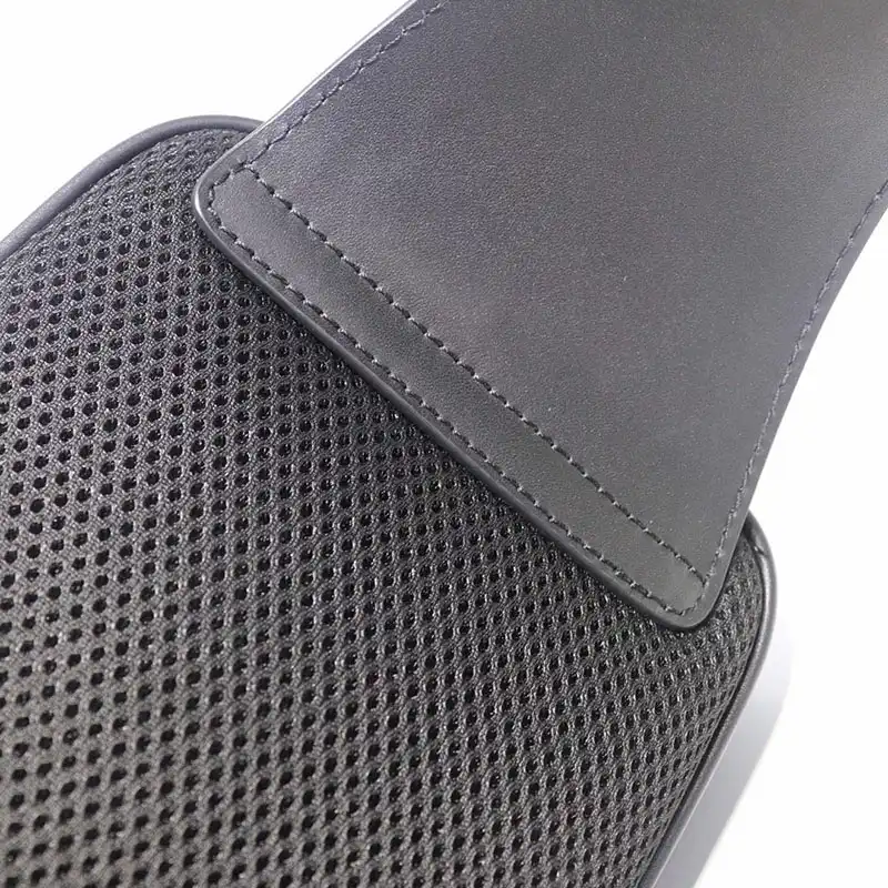 G*u*i belt bags 19gm0017