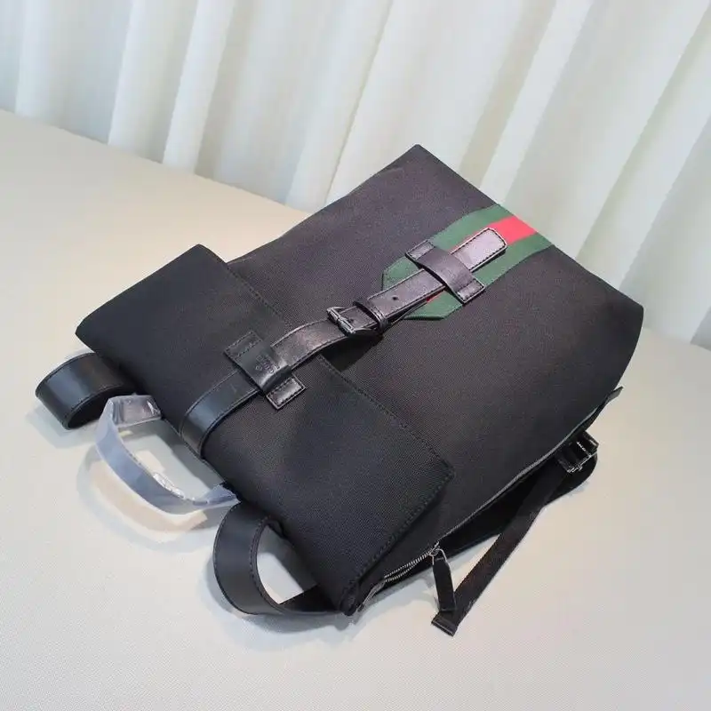 G*u*i backpack 19gm0036