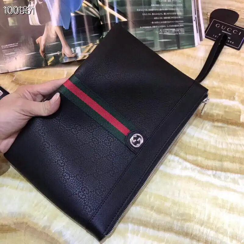 G*u*i bags 2111yz0007