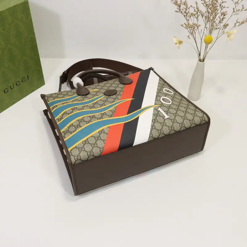 G*u*i bag 2112dj0040