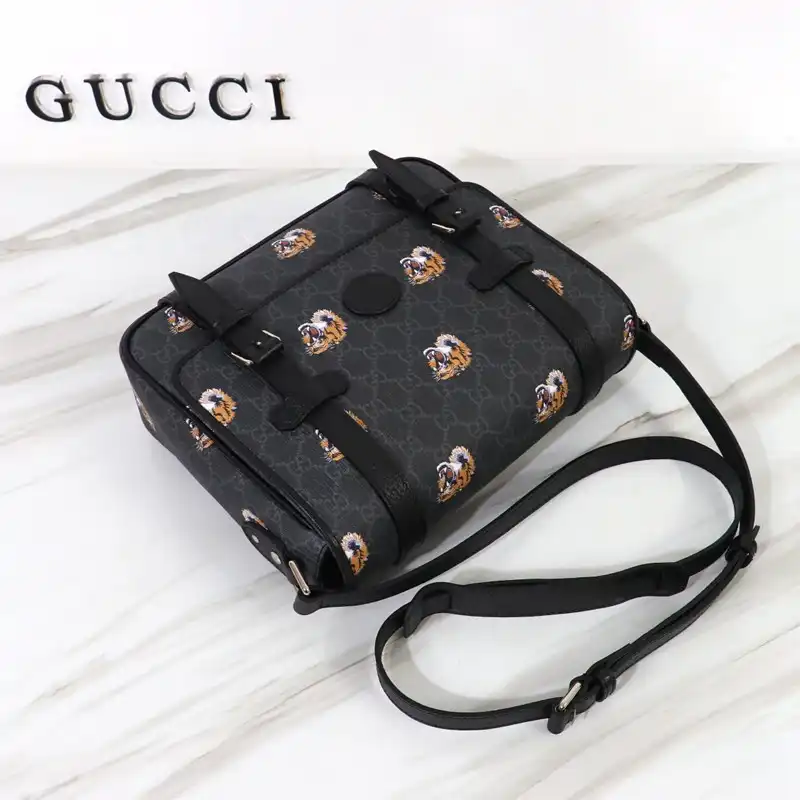 G*u*i bag 2301dj0005