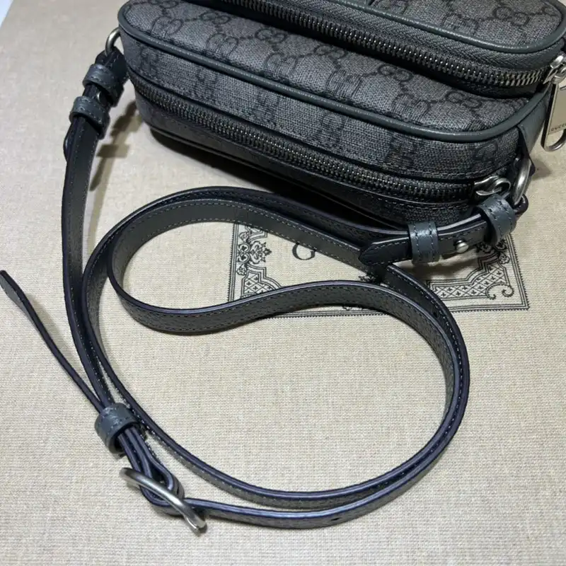 G*u*i bag 2304ya0150