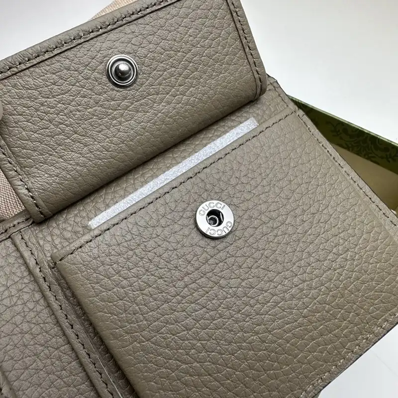 G*u*i bag 2306ya0088