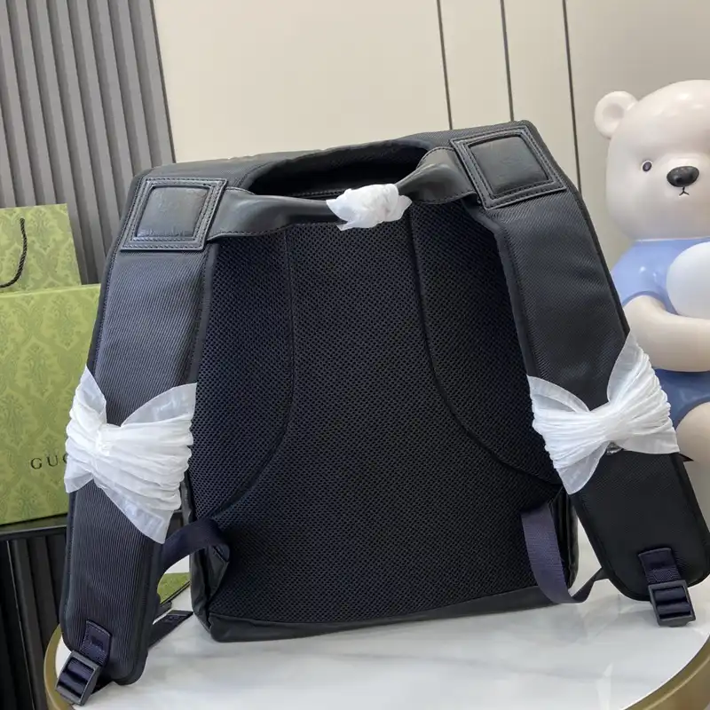 G*u*i bags 2407yz0304