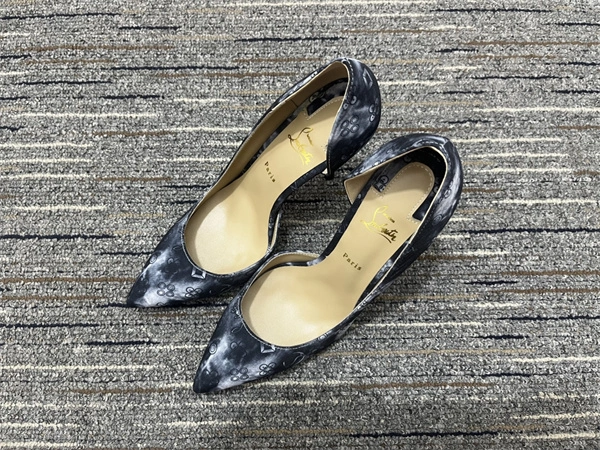 Sophisticated CL 2950