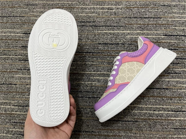 G*u*i low top sneaker soft 551