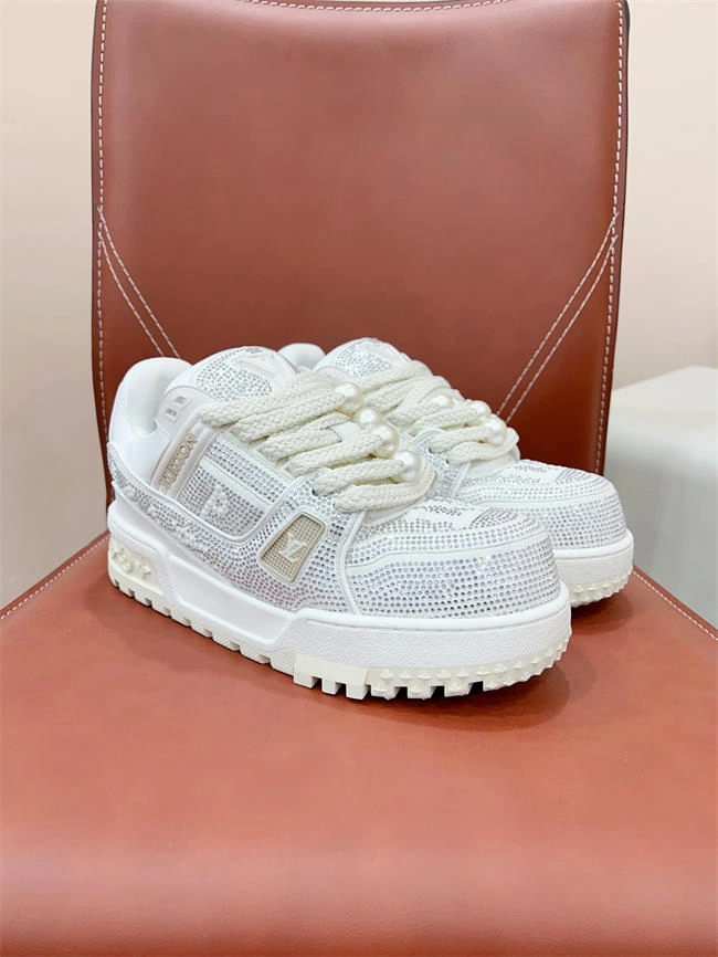 WeatherProof Lv Trainer Sneaker 2042